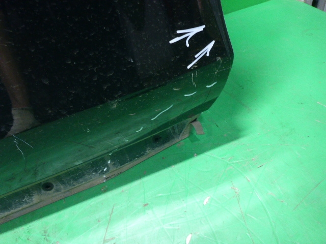 Дверь задняя правая