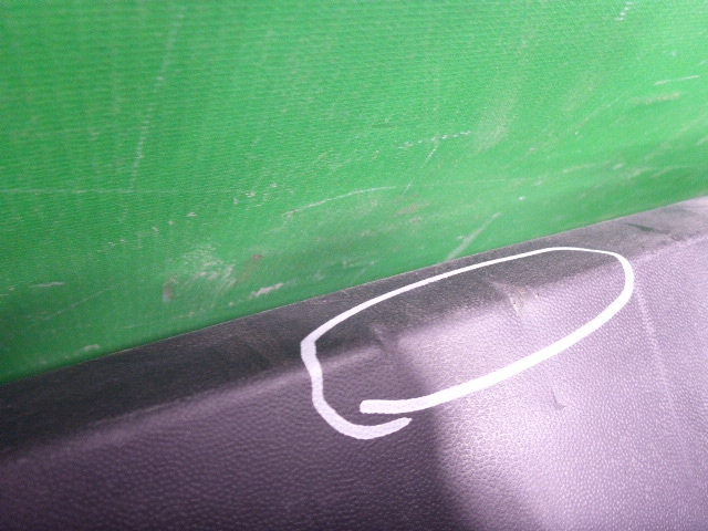 Бампер задний