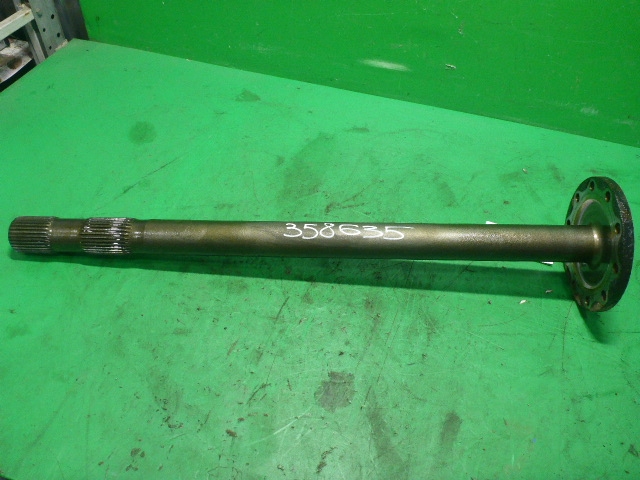 Полуось задняя левая