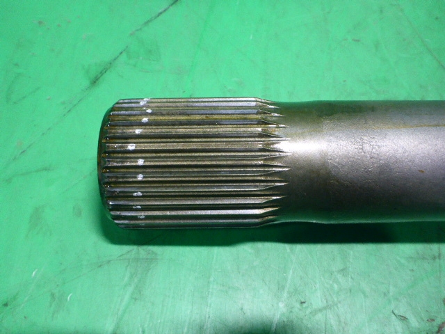 Полуось задняя правая