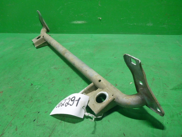 Балка подрадиаторная