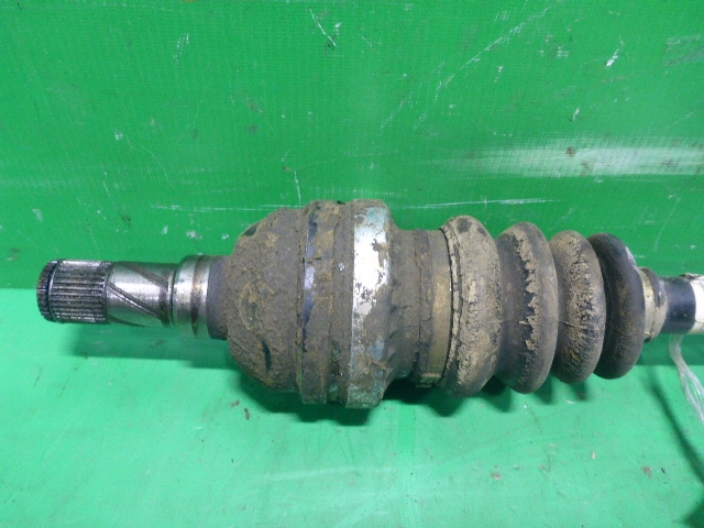 Полуось передняя левая