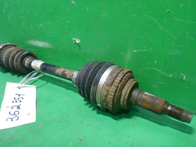 Полуось передняя левая