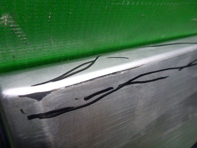 Накладка двери передней левой