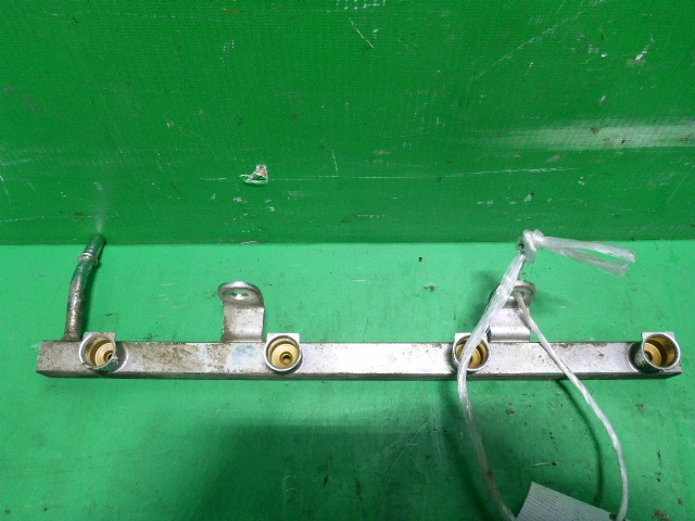 Рейка топливная (рампа)