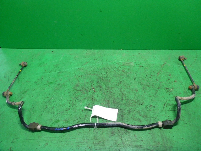 Стабилизатор передний