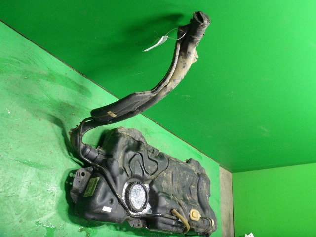 Бак топливный