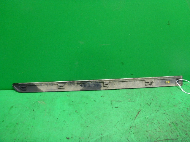 Накладка двери задней левой