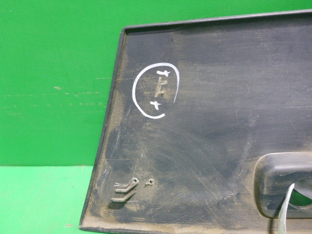 Обшивка кузова