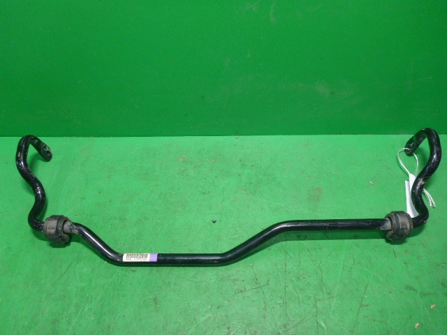 Стабилизатор передний