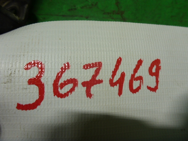 Кронштейн заднего бампера правый