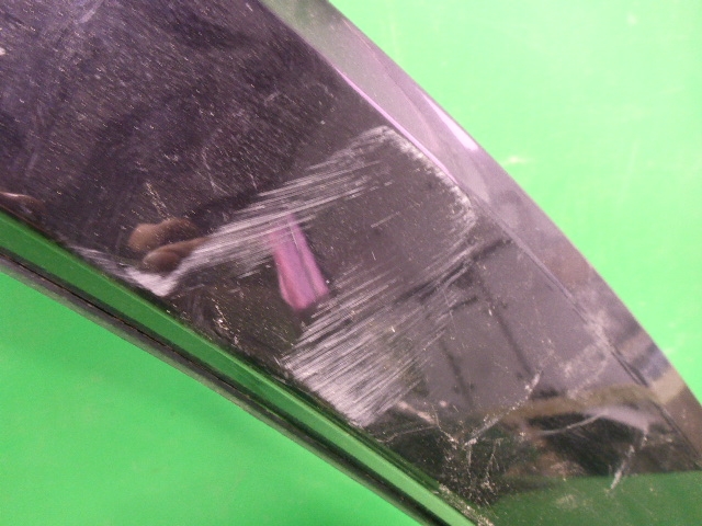 Накладка заднего крыла правого