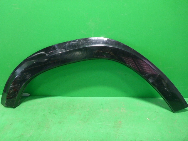 Накладка заднего крыла правого