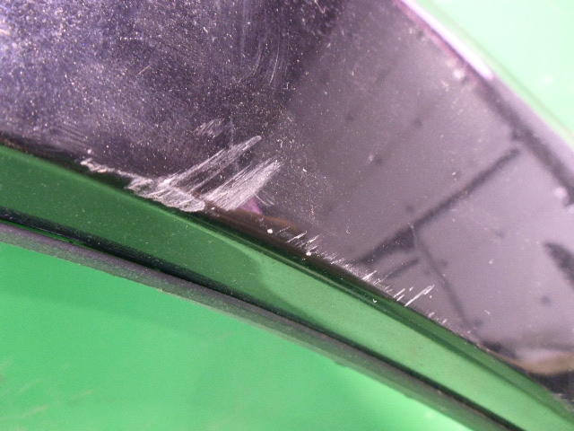 Накладка заднего крыла правого