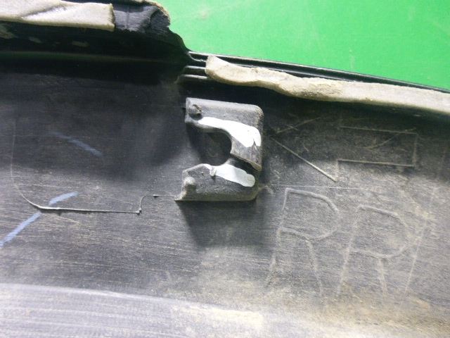 Накладка заднего крыла правого