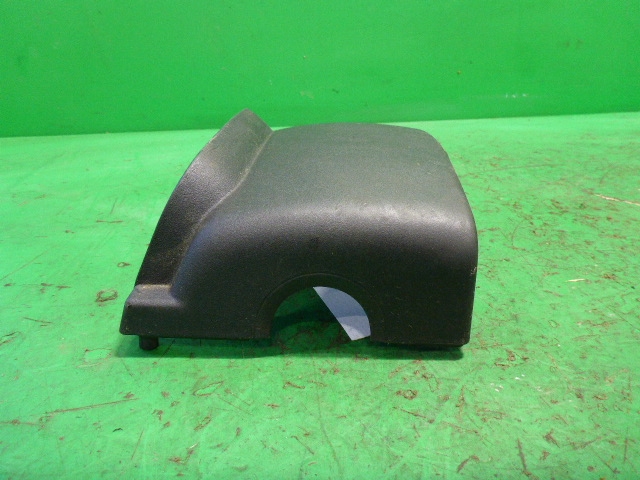 Кожух рулевой колонки