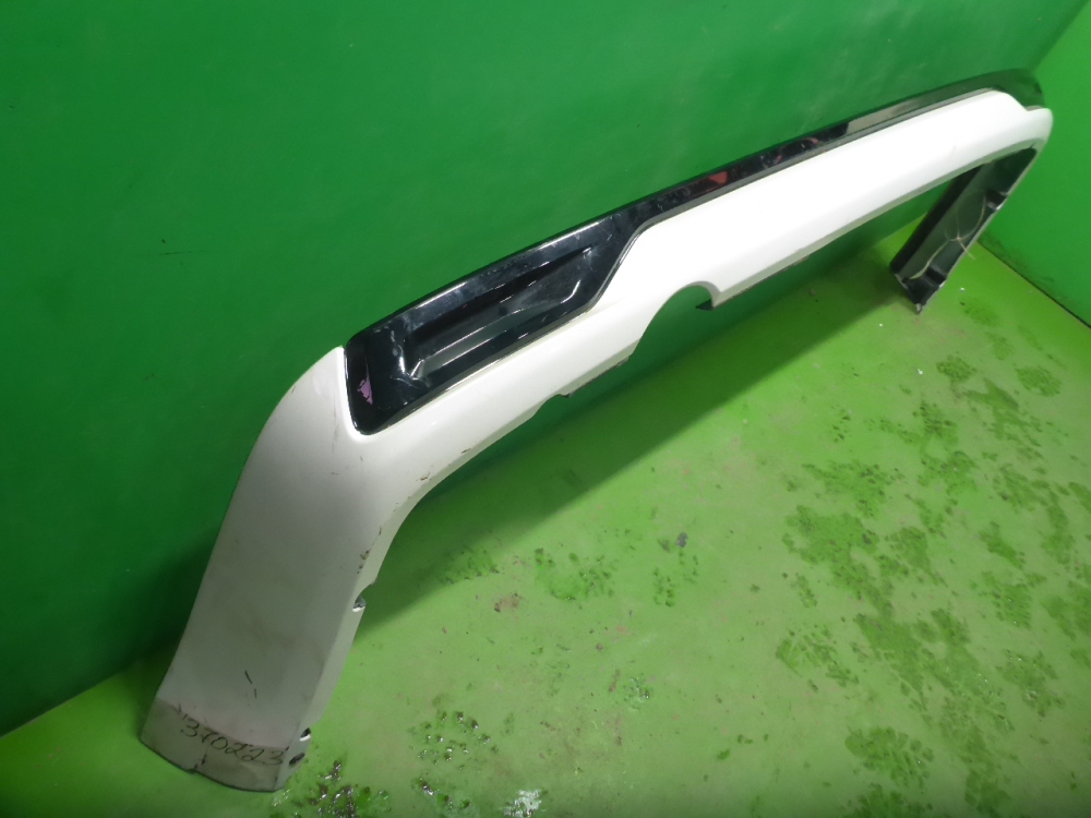 Накладка заднего бампера