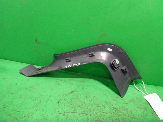 Обшивка багажника