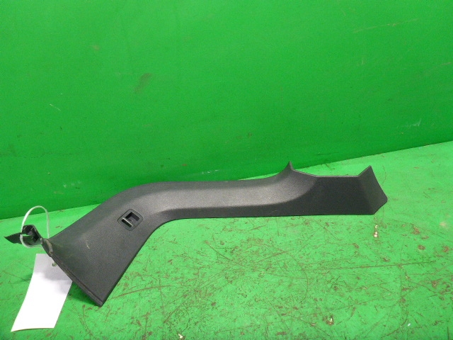 Обшивка багажника