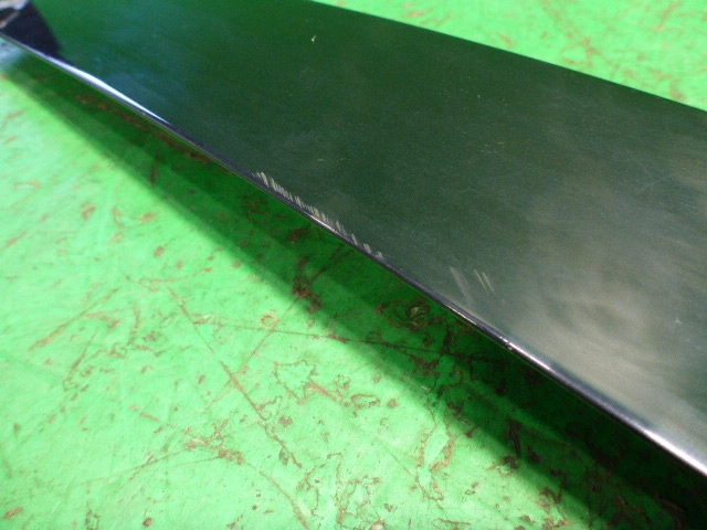 Накладка двери передней левой