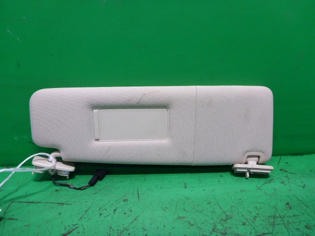 Козырек солнцезащитный