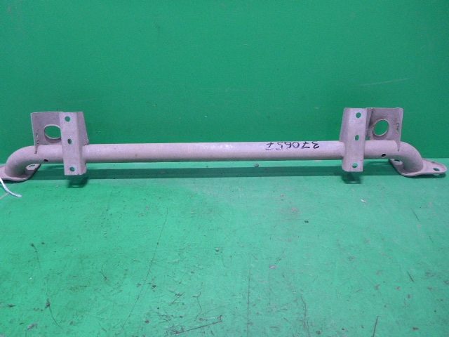 Балка подрадиаторная