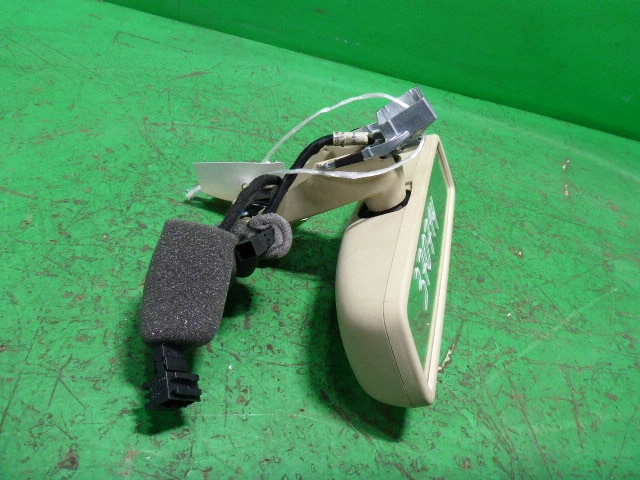 Зеркало заднего вида