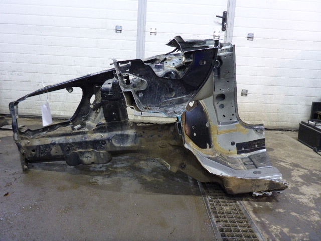 Лонжерон передний правый