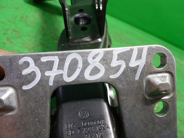 Педаль тормоза