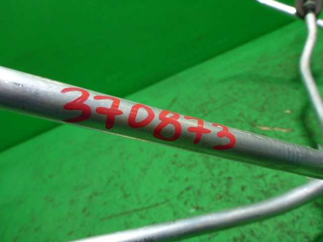 Трос стояночного тормоза