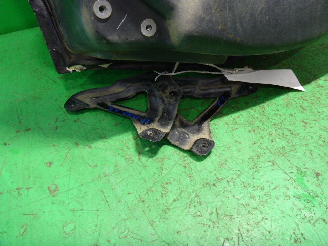 Ниша запасного колеса