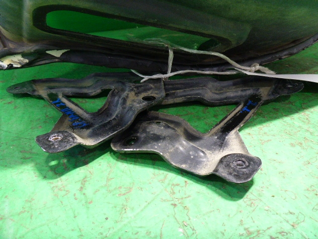 Ниша запасного колеса