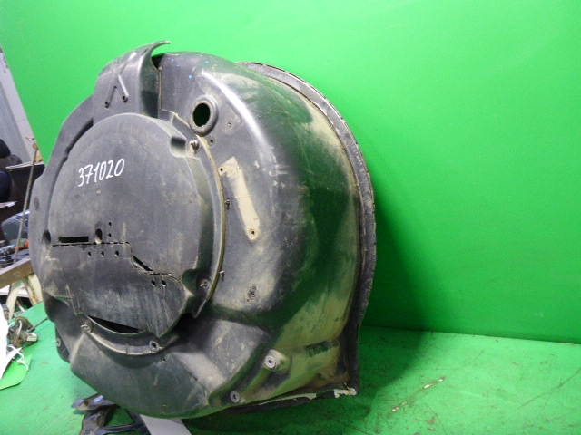 Ниша запасного колеса