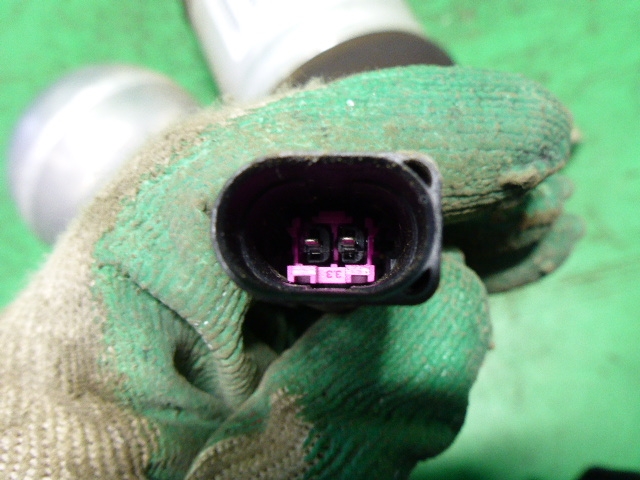 Амортизатор задний правый