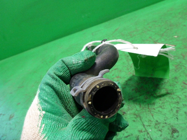 Трубка системы охлаждения