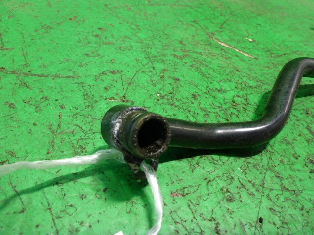 Трубка системы охлаждения