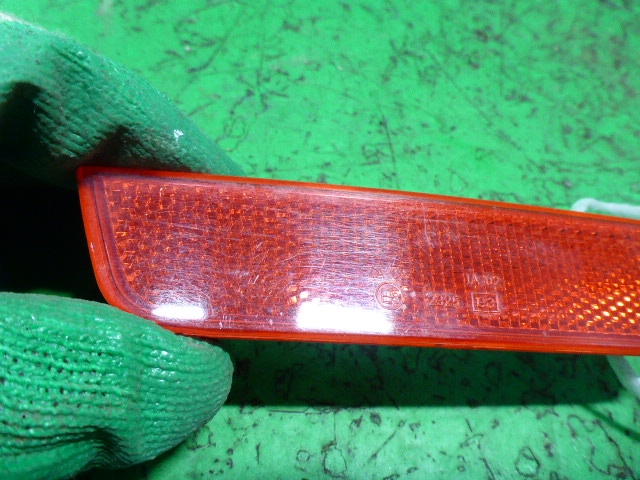 Отражатель в бампер задний левый