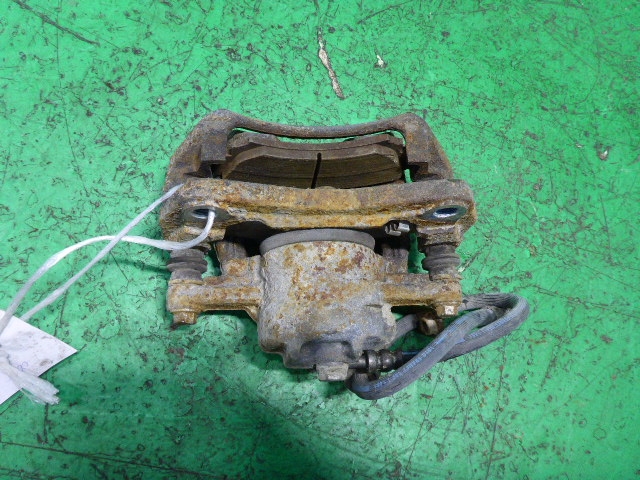 Суппорт передний левый