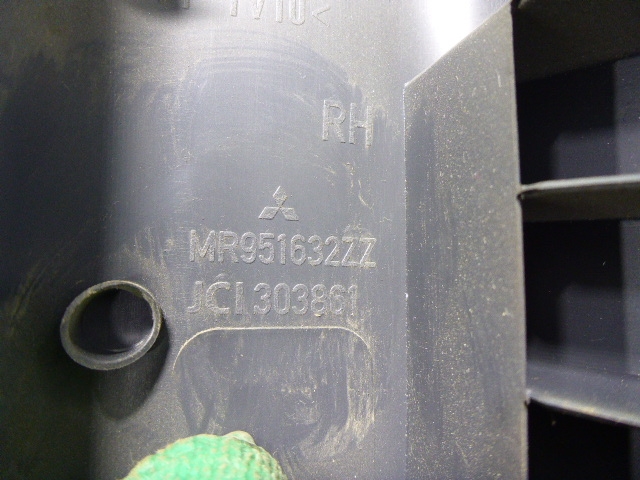 Обшивка стойки