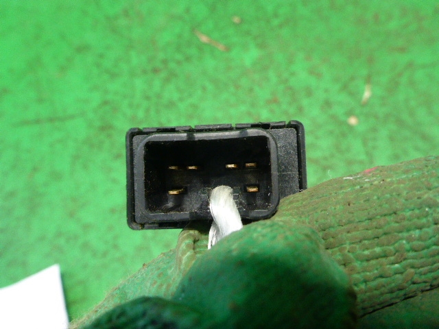 Кнопка обогрева сидений