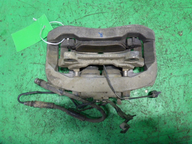 Суппорт передний правый