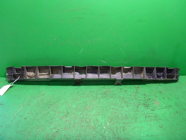 Усилитель заднего бампера