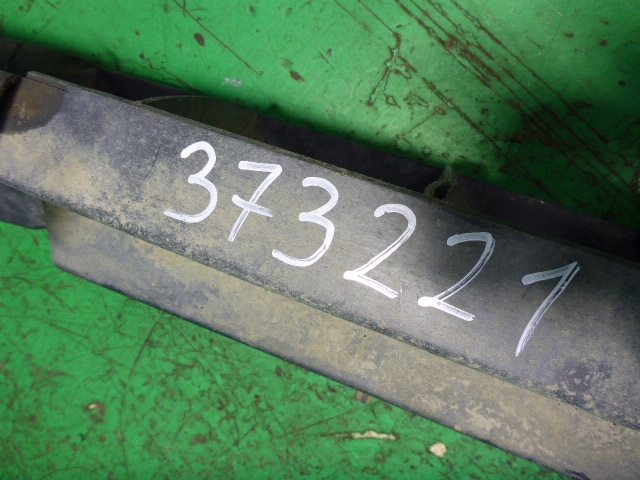 Усилитель заднего бампера