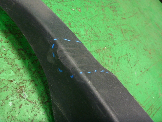 Накладка заднего крыла правого