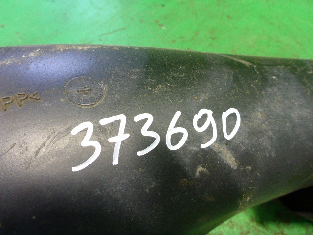 Патрубок воздушного фильтра