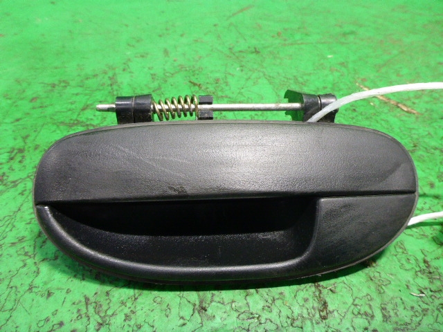 Ручка двери задней наружная левая