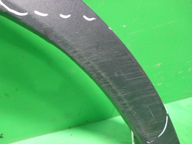 Накладка заднего крыла правого