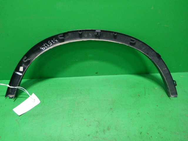 Накладка заднего крыла правого