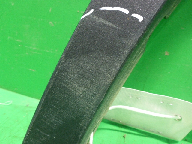 Накладка заднего крыла левого