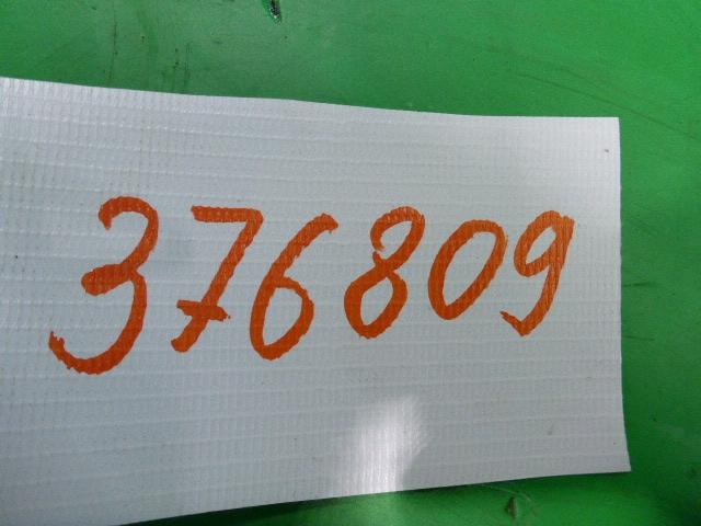 Петля крышки багажника